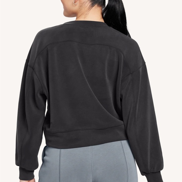 lululemon / 4 / Perfectly Oversized Crop Crew / Softstream / Charcoal / Comfy - Picture 3 of 8